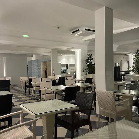 Athena Hotell 3*