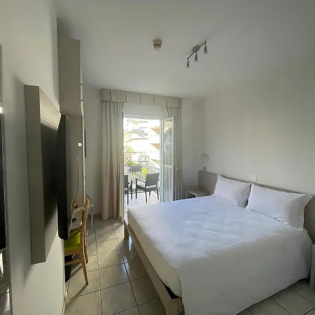 Hotell Athena Lignano Sabbiadoro