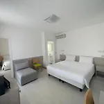 Hotel Athena