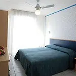 Athena Hotel 3*