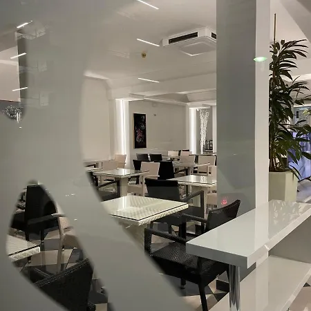 Athena 3* Λινιάνο Σαμπιαντόρο
