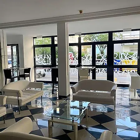 Hotel Athena 3*