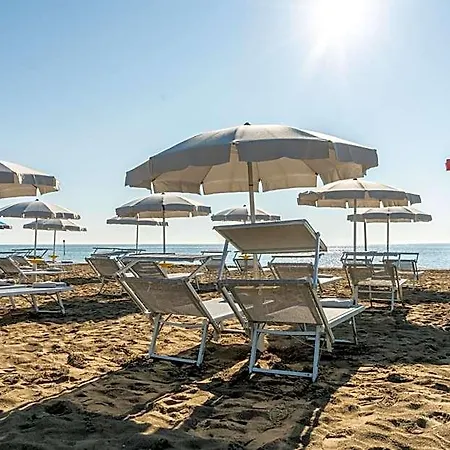 Hotel Athena Lignano Sabbiadoro