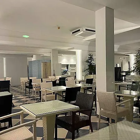 Hotel Athena