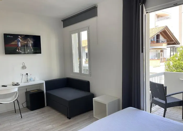 Athena 3* Линьяно-Саббьядоро